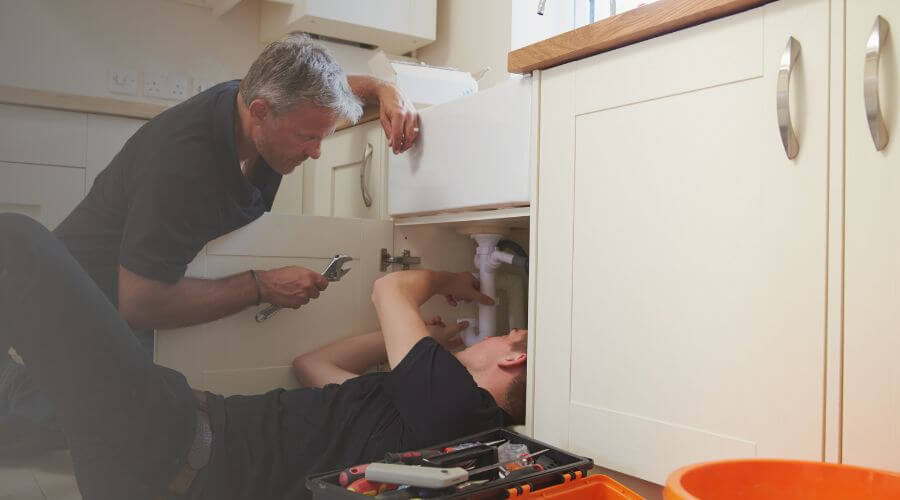 Professional burst pipe repair services in Moriarty, NM